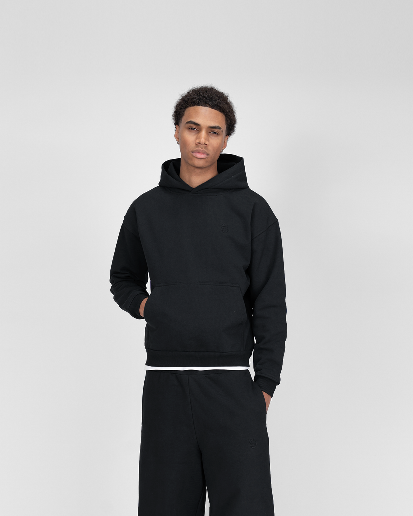 SU HOODIE - BLACK