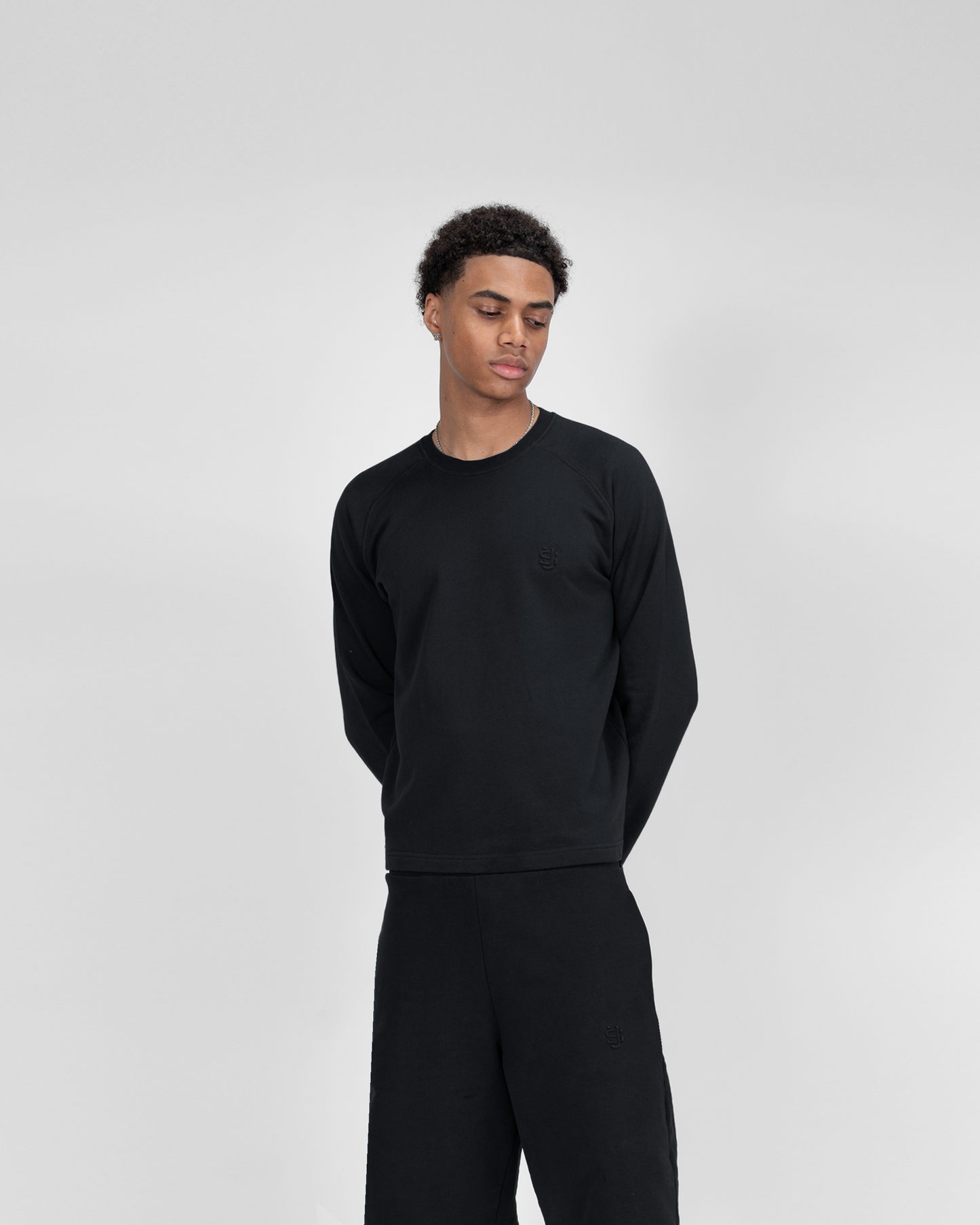 SU LONGSLEEVE - BLACK
