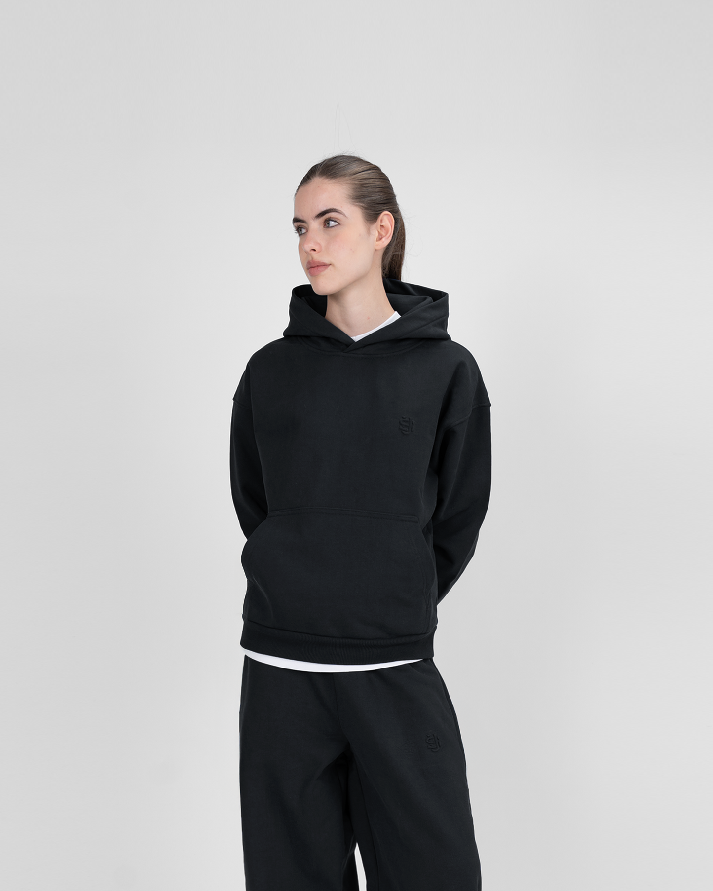 SU HOODIE - BLACK