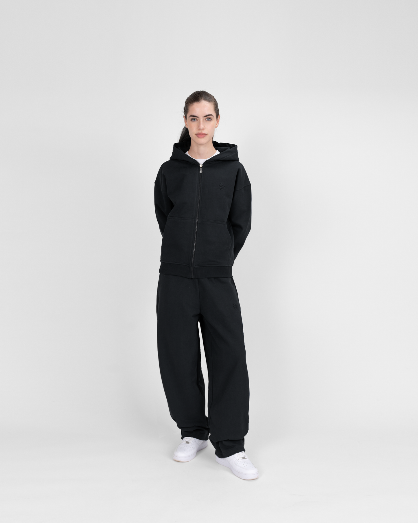 SU ZIPPER - BLACK