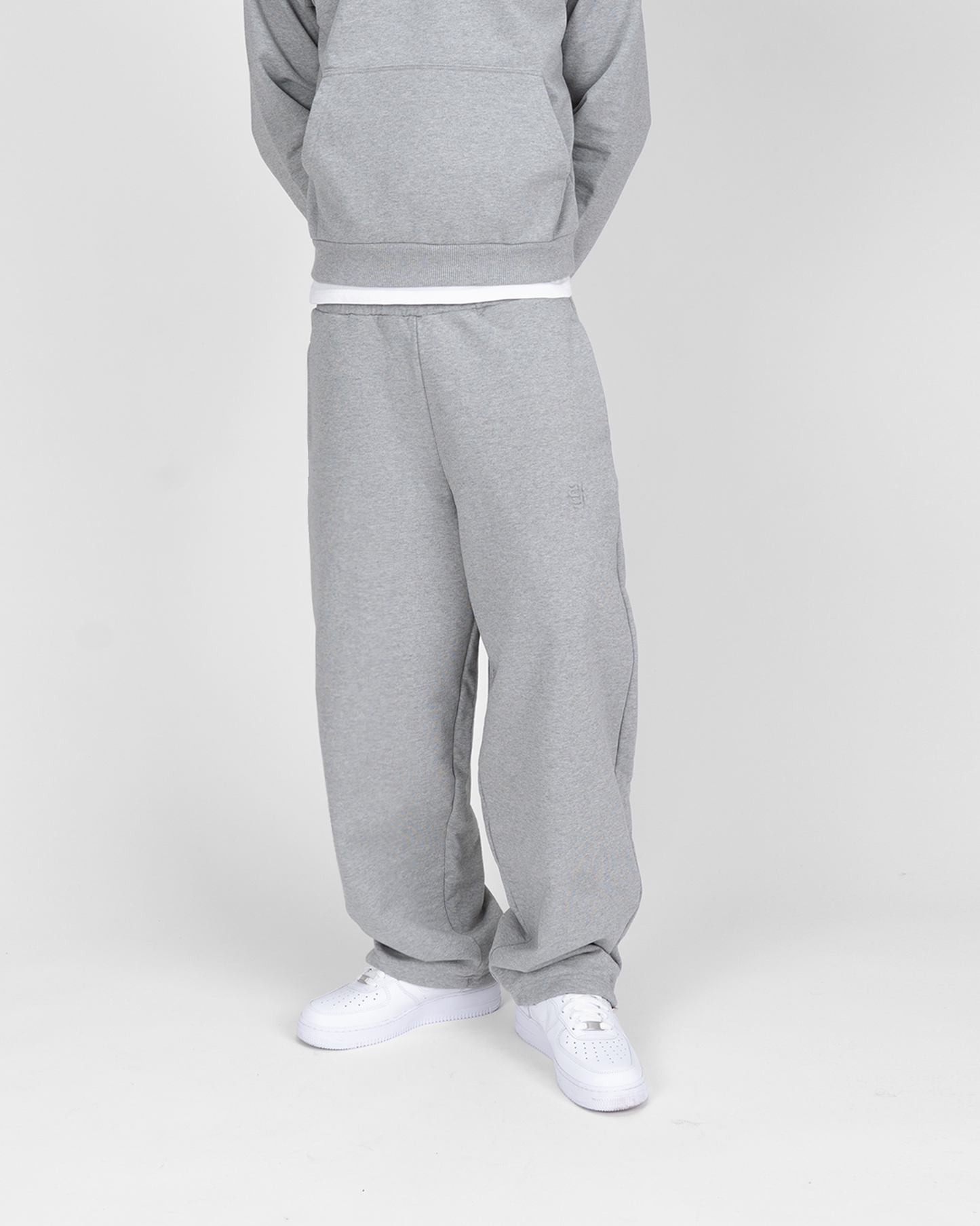 SU BASIC JOGGER - GREY
