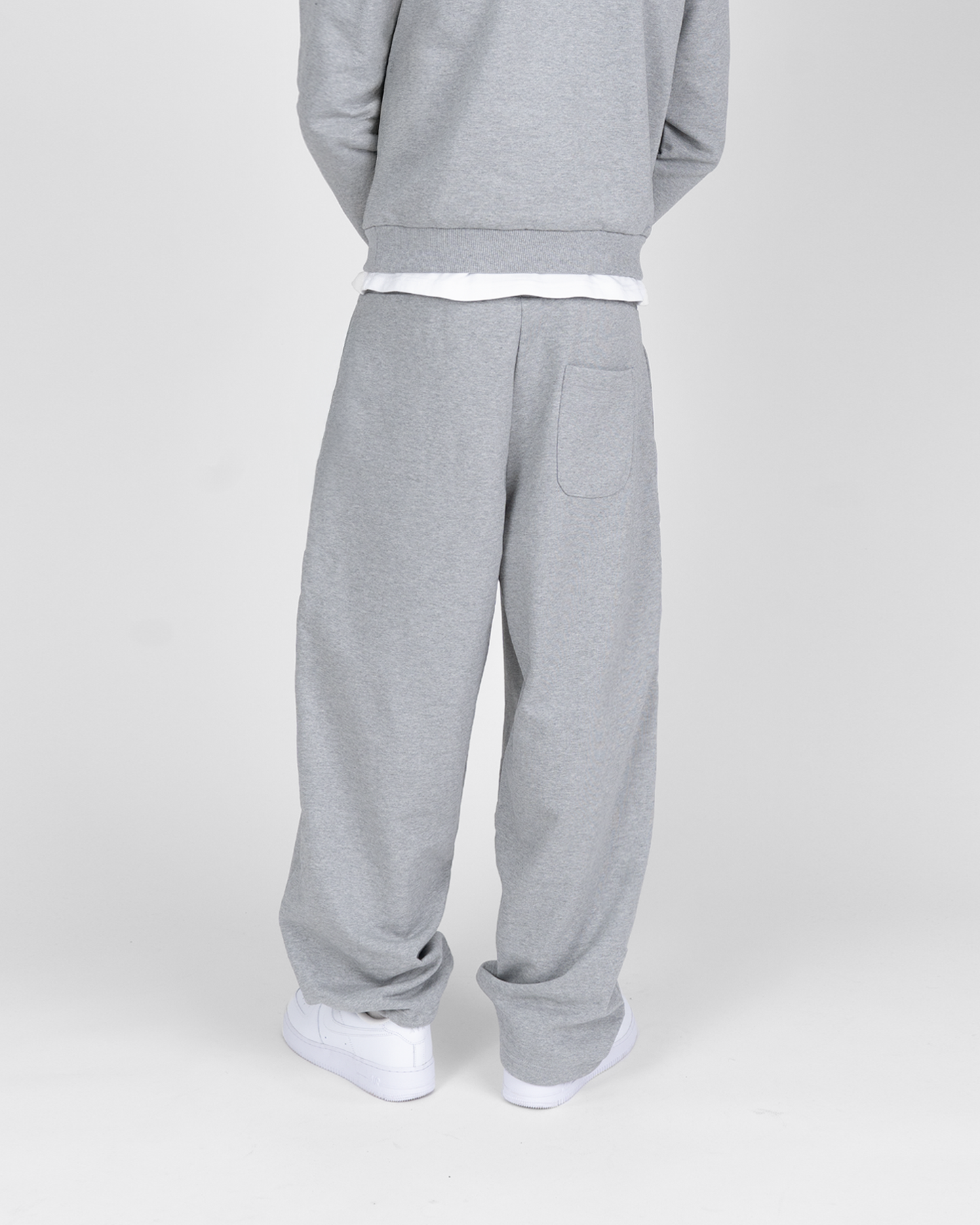 SU BASIC JOGGER - GREY