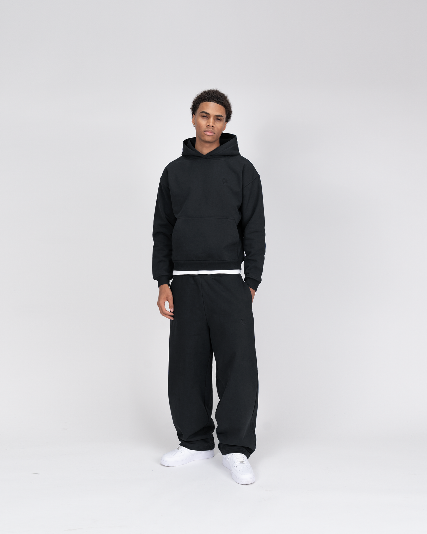 SU HOODIE - BLACK