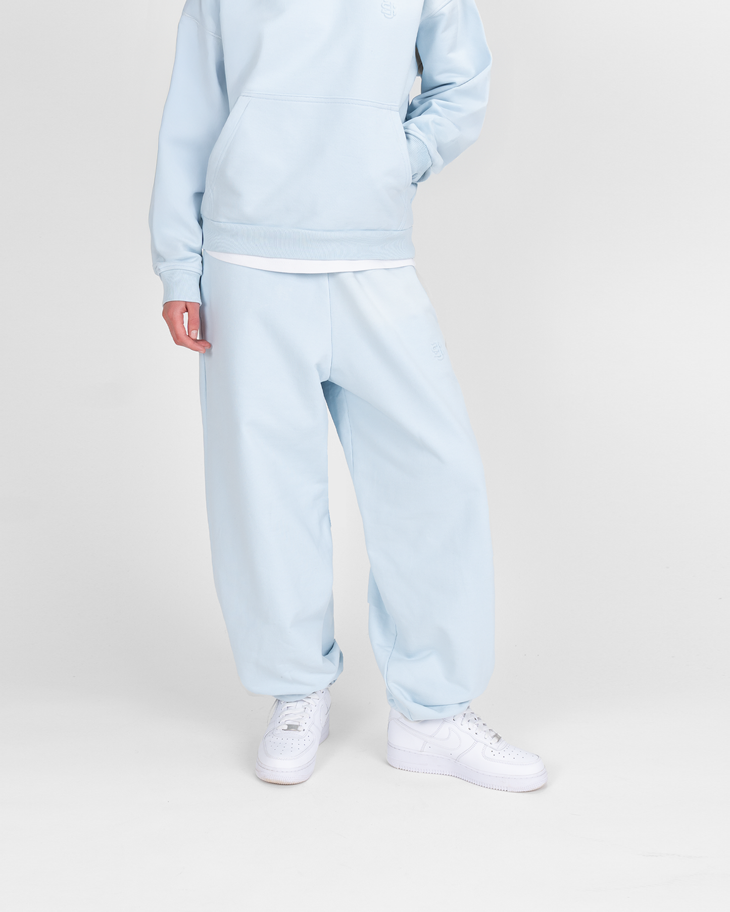 SU BASIC JOGGER - ICE BLUE