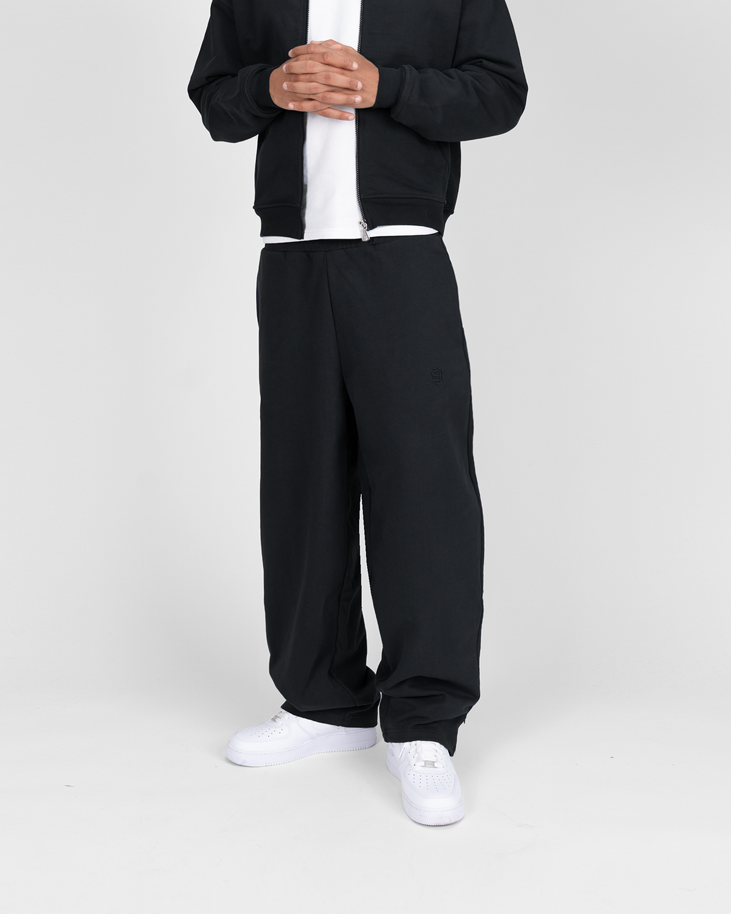 SU ZIP JOGGER - BLACK