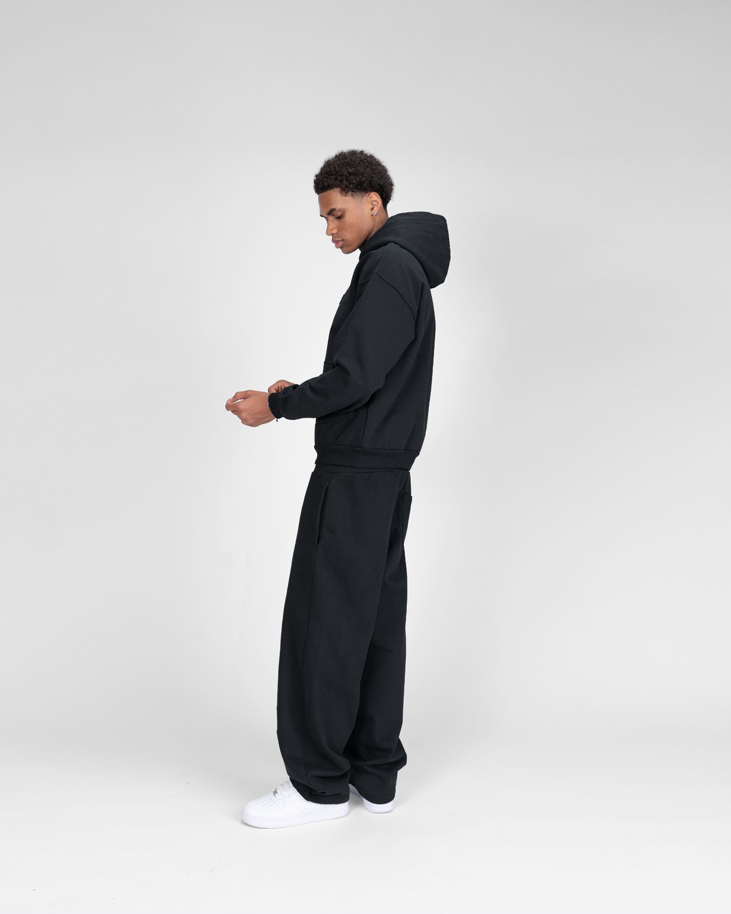SU HOODIE - BLACK