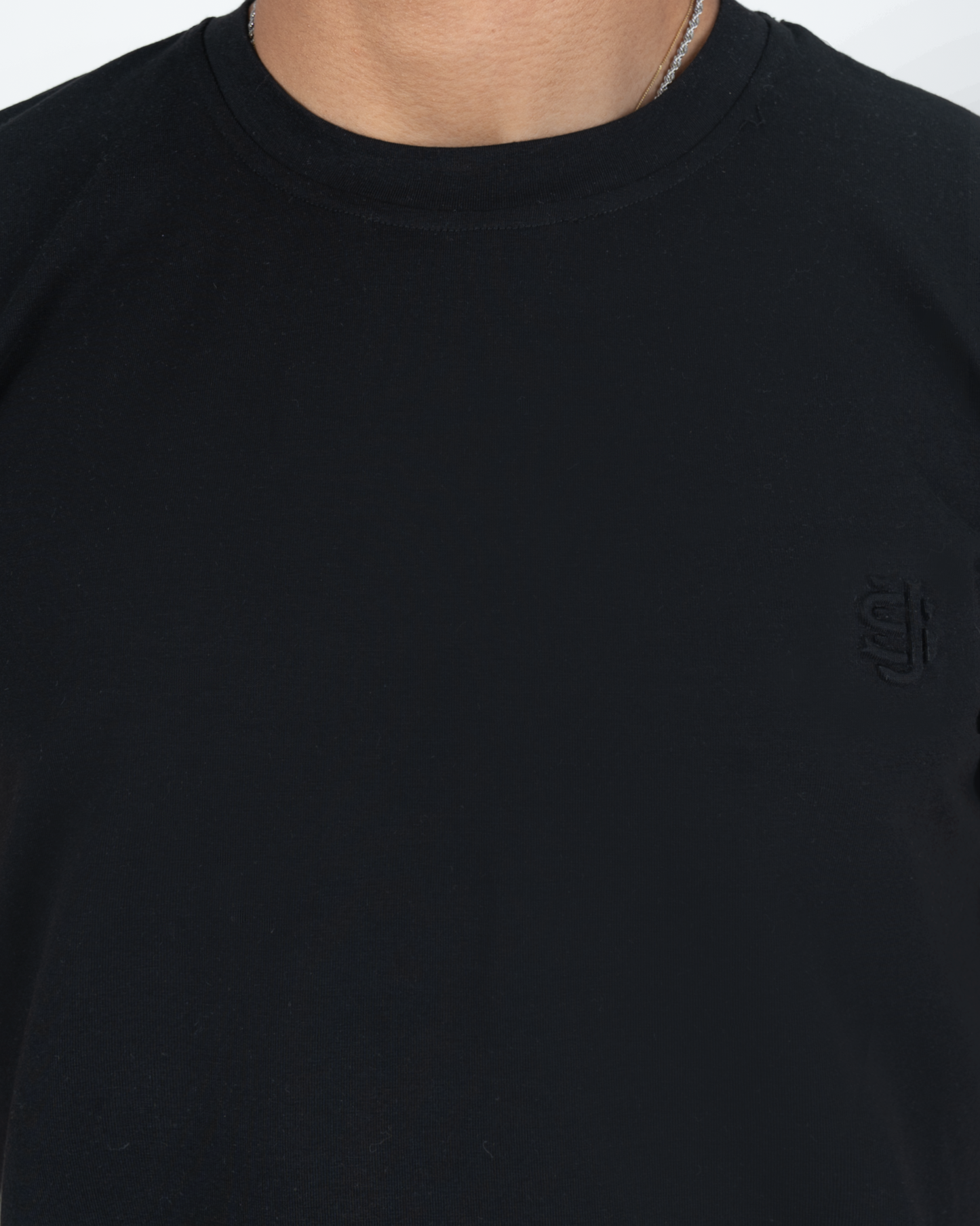SU SLIM FIT T-SHIRT - BLACK