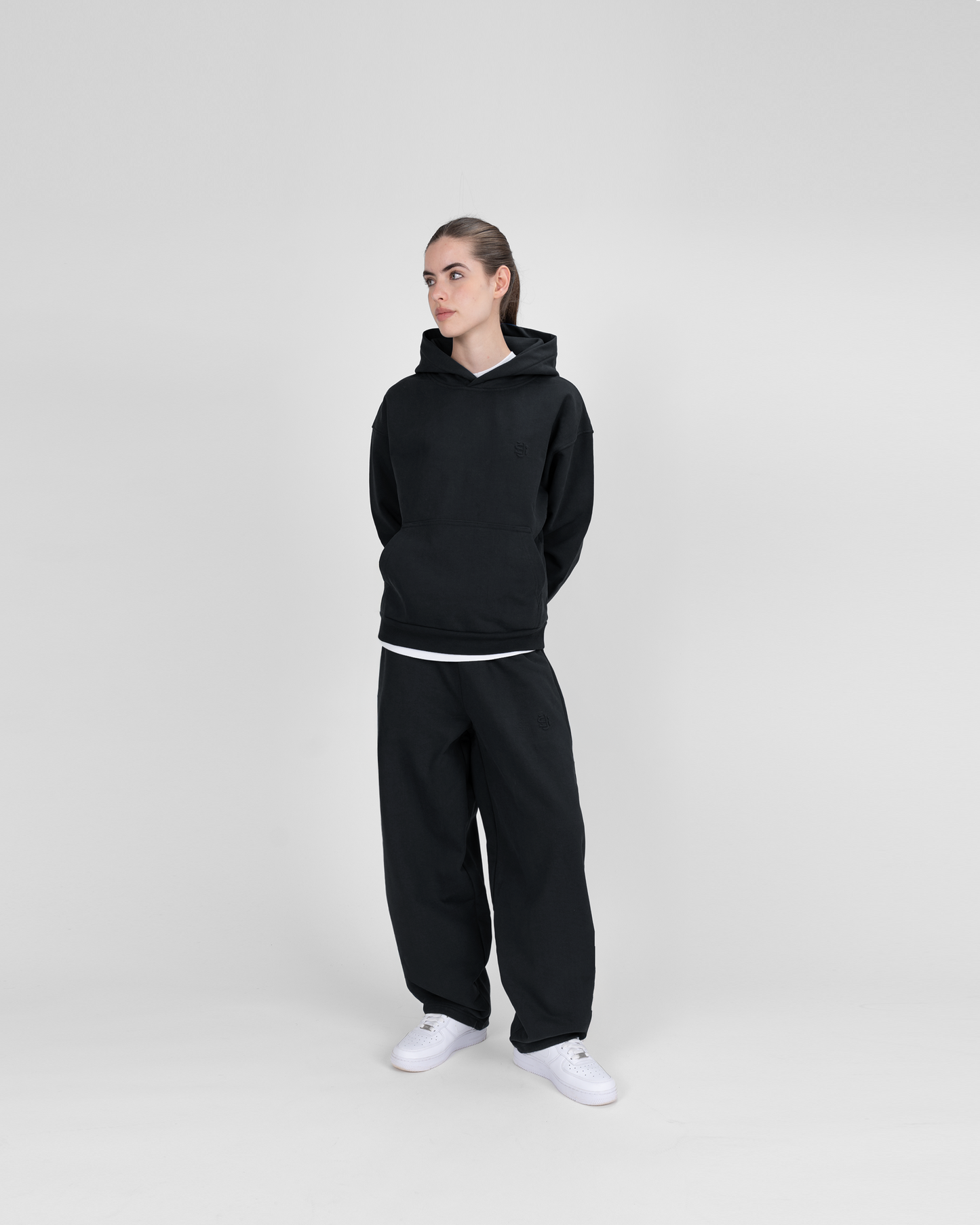 SU HOODIE - BLACK