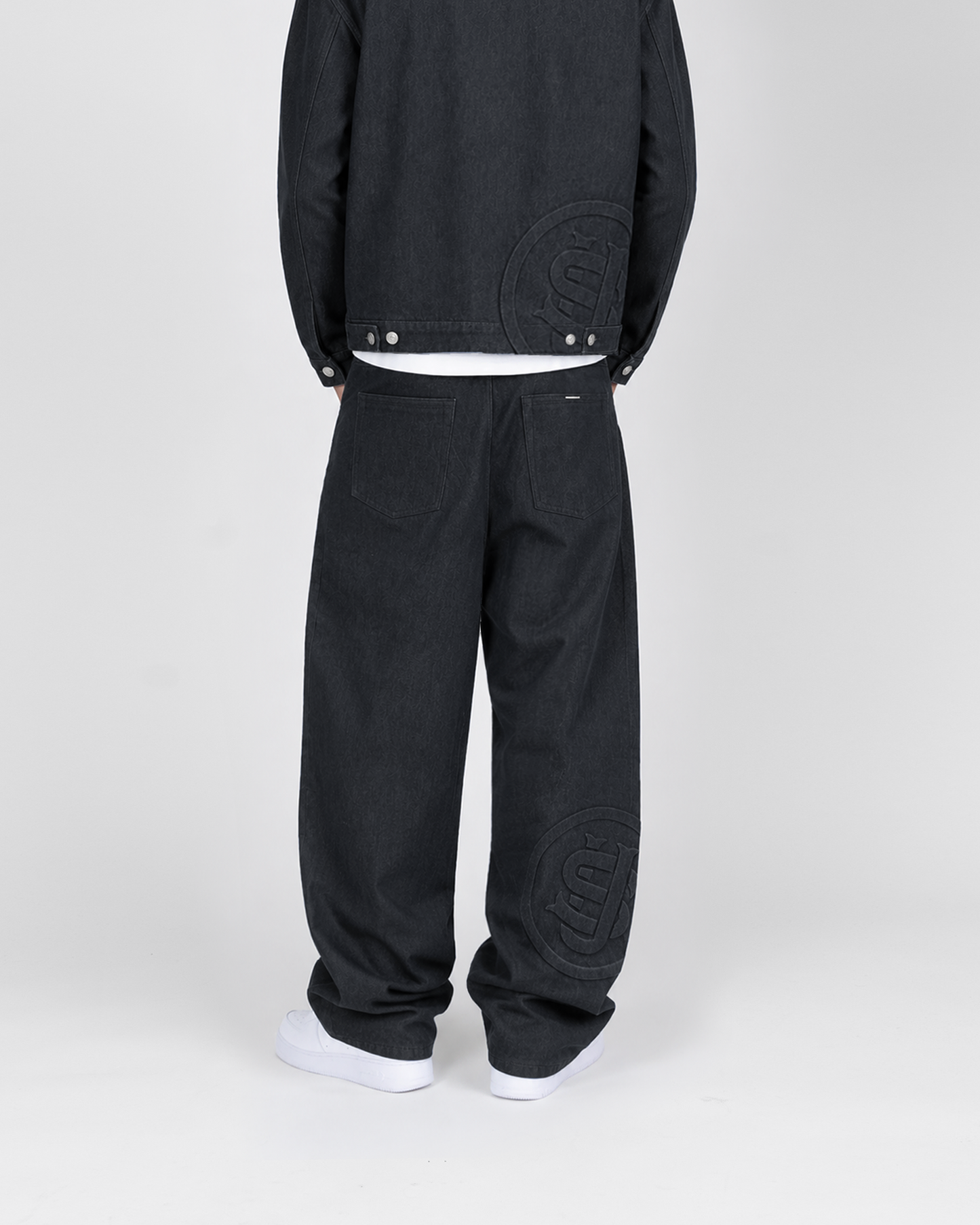 SU26 RAW DENIM - BLACK